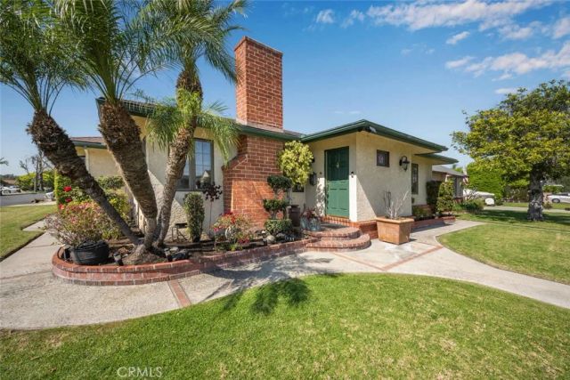 10253 Hopeland, Downey, CA 90241