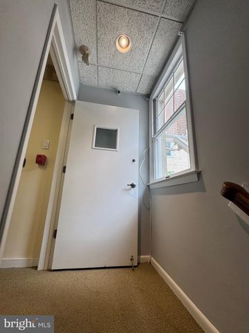 1423 SPRUCE ST, Philadelphia, PA 19102