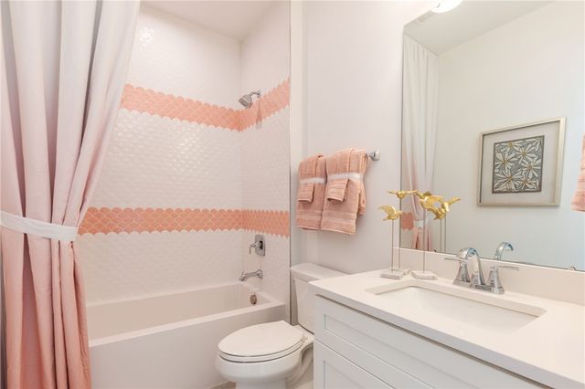 5006 Azalea Drive, Mc Donald, PA 15057