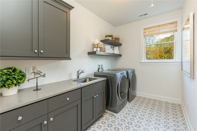 5006 Azalea Drive, Mc Donald, PA 15057