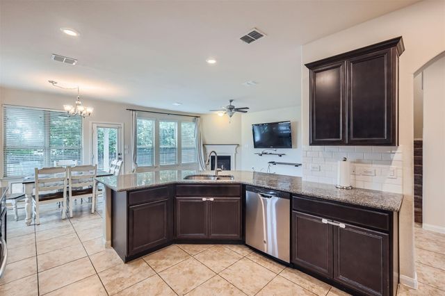 280 Adoquin TRL, Buda, TX 78610