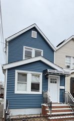 118-09 202 Street, Saint Albans, NY 11412