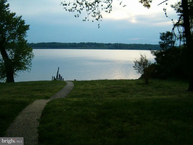 9611 POTOMAC DR, Fort Washington, MD 20744