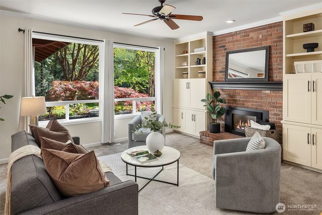 26817 SE 22nd Way, Sammamish, WA 98075