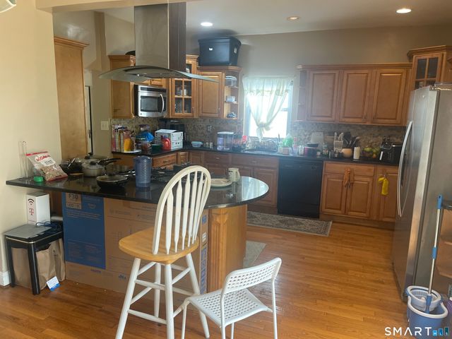 406 Newhall Street, Hamden, CT 06514