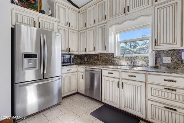 112 Bridge Street, New Iberia, LA 70563