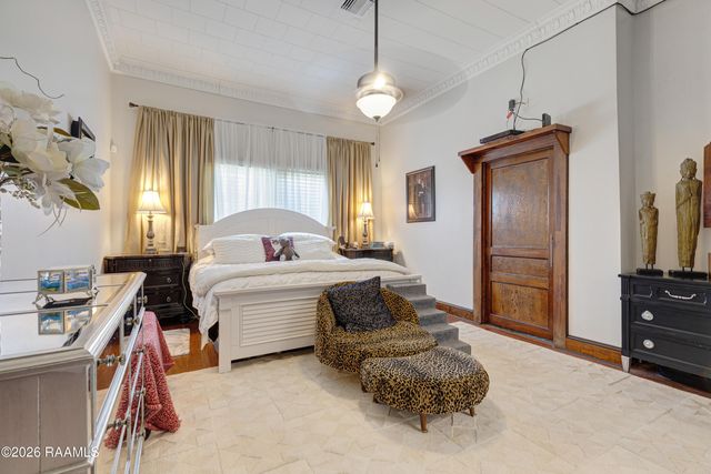 112 Bridge Street, New Iberia, LA 70563