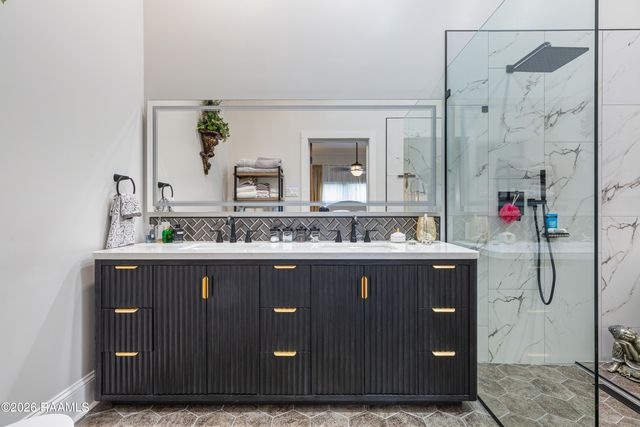 112 Bridge Street, New Iberia, LA 70563