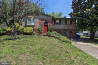 490 WILLIAMSBURG LANE, Odenton, MD 21113