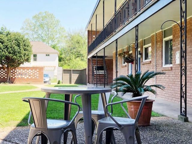 9733 Neuens Road 25, Houston, TX 77080