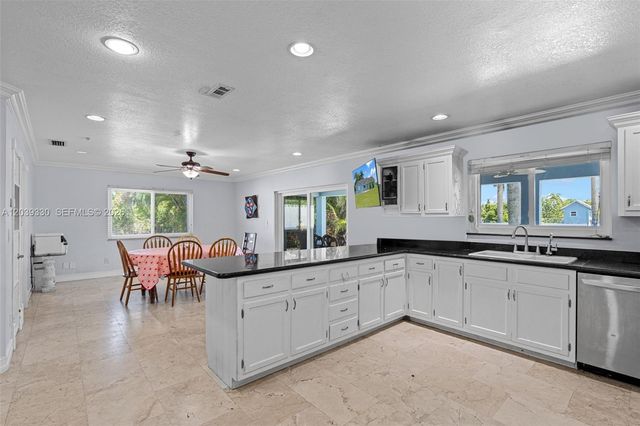 20950 SW 232nd Street, Miami, FL 33170