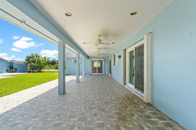 20950 SW 232nd Street, Miami, FL 33170