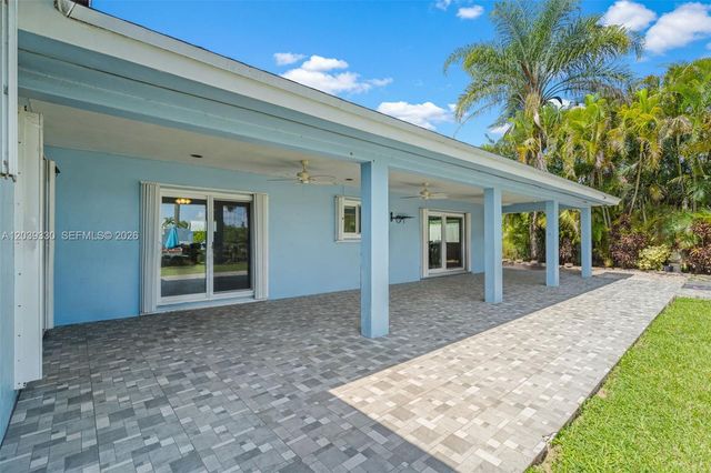 20950 SW 232nd Street, Miami, FL 33170