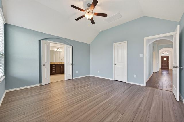 18118 Tucson Bend Drive, Cypress, TX 77429