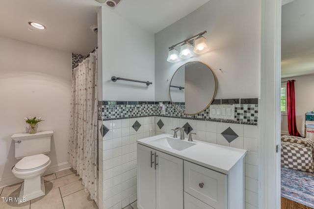 1000 Tulip Street, Johnson City, TN 37601
