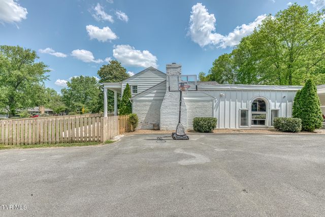 1000 Tulip Street, Johnson City, TN 37601
