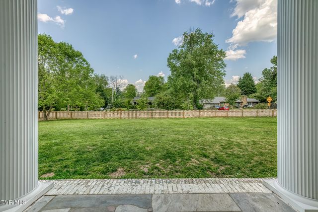 1000 Tulip Street, Johnson City, TN 37601