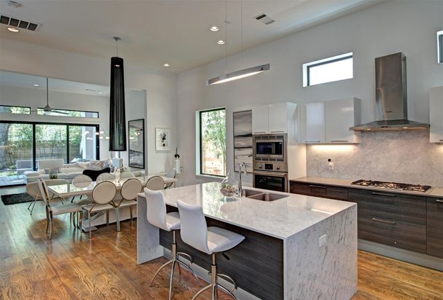 6017 San Felipe Street, Houston, TX 77057