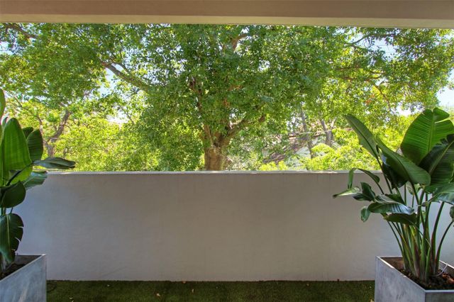 6017 San Felipe Street, Houston, TX 77057