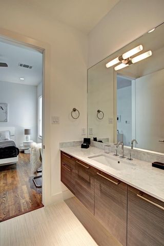 6017 San Felipe Street, Houston, TX 77057