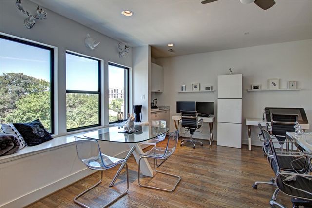 6017 San Felipe Street, Houston, TX 77057