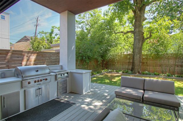 6017 San Felipe Street, Houston, TX 77057