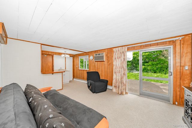 247 Bow Drive, Hauppauge, NY 11788