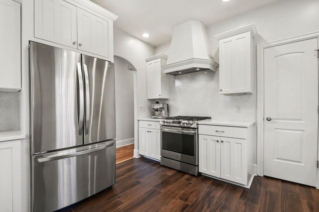 7901 Sandy Hollow Drive Se, Cascade Twp, MI 49302