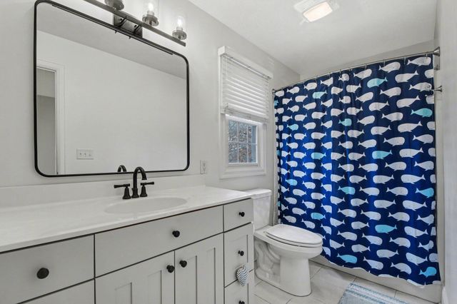 7901 Sandy Hollow Drive Se, Cascade Twp, MI 49302