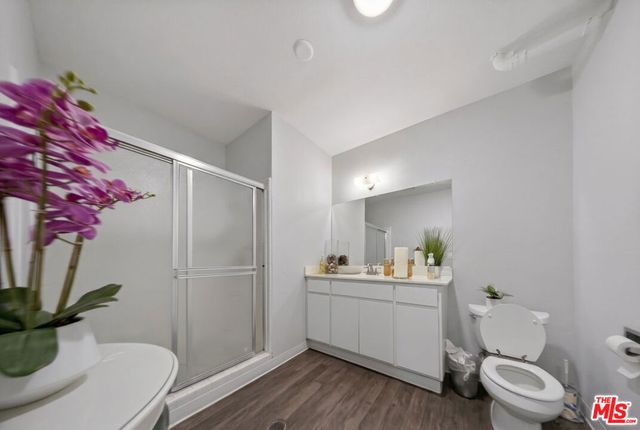 3907 La Crescenta Avenue 203, La Crescenta, CA 91214