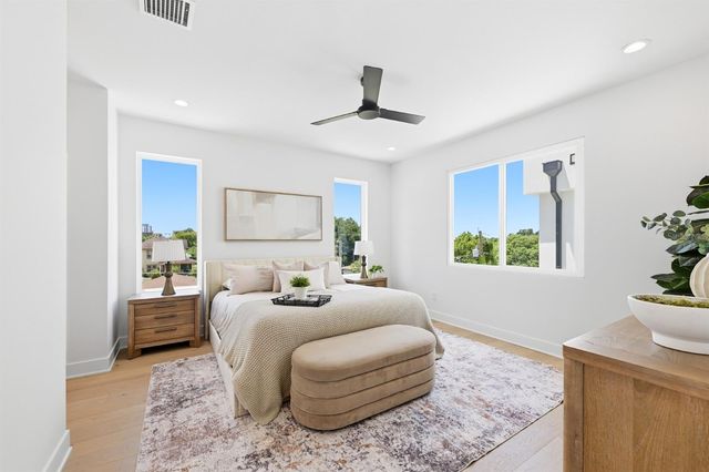 310 W COLUMBUS DRIVE 8, Tampa, FL 33602