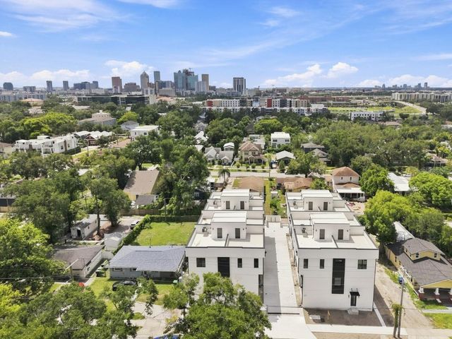 310 W COLUMBUS DRIVE 8, Tampa, FL 33602