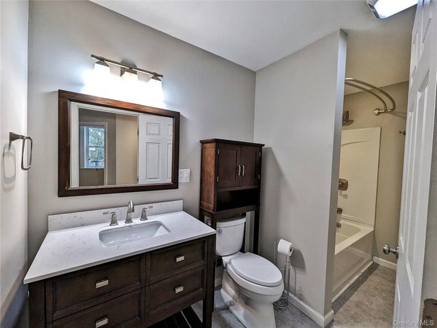 21 Idlewild Avenue 5, Cornwall On Hudson, NY 12520