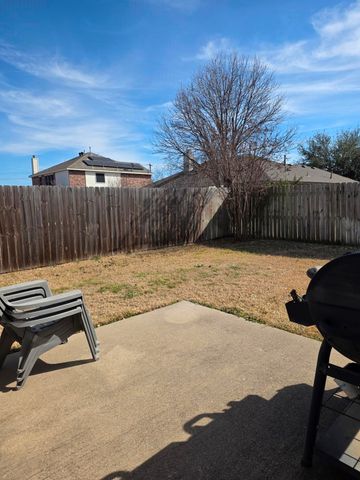 213 Independence Trail, Forney, TX 75126