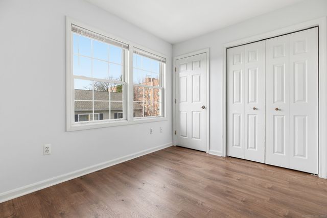 48 Strawberry Hill Avenue 7, Stamford, CT 06902