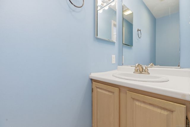 48 Strawberry Hill Avenue 7, Stamford, CT 06902