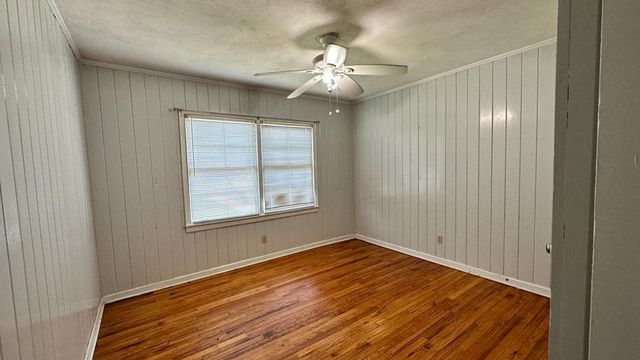 2766 Barksdale Drive N, Mobile, AL 36606