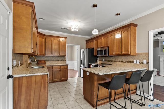 2819 Willowick Trail, Owens Cross Roads, AL 35763