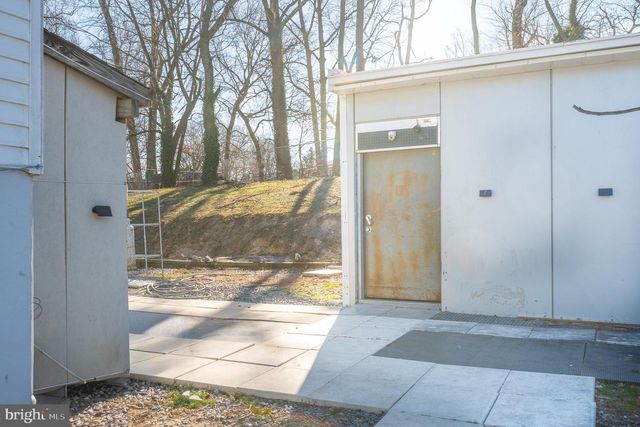 8611 REICHER ST, Landover, MD 20785