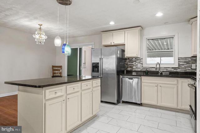 8611 REICHER ST, Landover, MD 20785