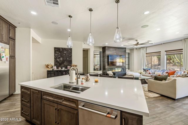 10840 E BAHIA Drive, Scottsdale, AZ 85255