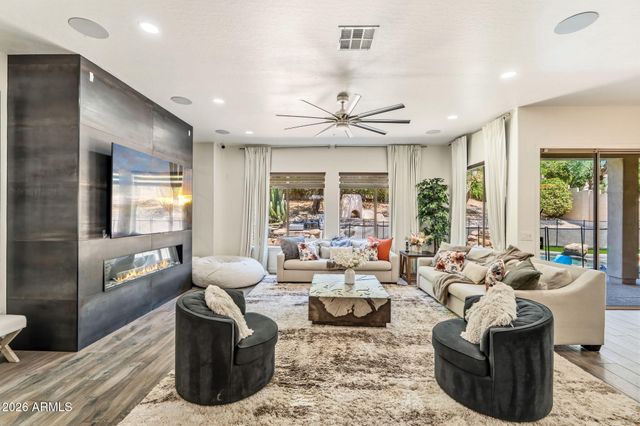 10840 E BAHIA Drive, Scottsdale, AZ 85255