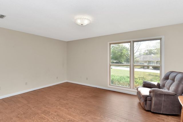 102 Plum Tree, Dothan, AL 36303