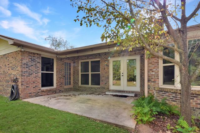 102 Plum Tree, Dothan, AL 36303