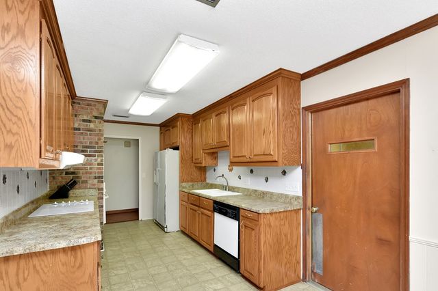 102 Plum Tree, Dothan, AL 36303