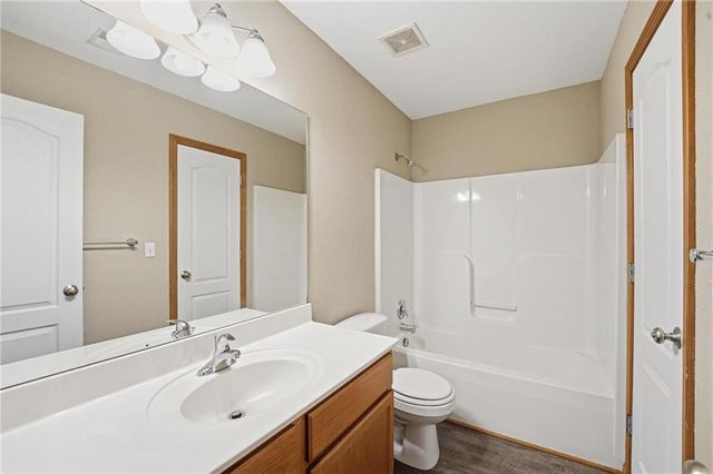 1631 Garrett Drive, Blue Springs, MO 64015