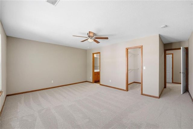 1631 Garrett Drive, Blue Springs, MO 64015