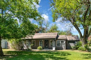 207 Hackberry st Street, Terrell, TX 75160