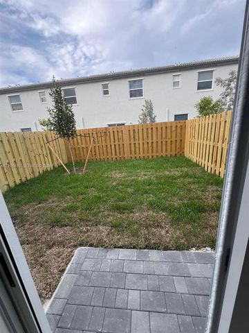 16243 SW 292nd St 16243, Homestead, FL 33033