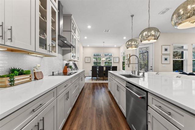 6048 BIMINI TWIST LOOP, Orlando, FL 32819